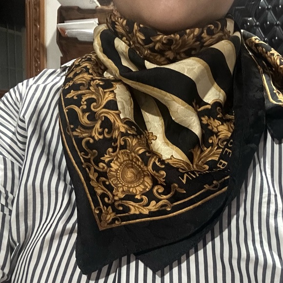 Pierre Balmain Accessories - Pierre Balmain Paris authentic silk stole. Used gently